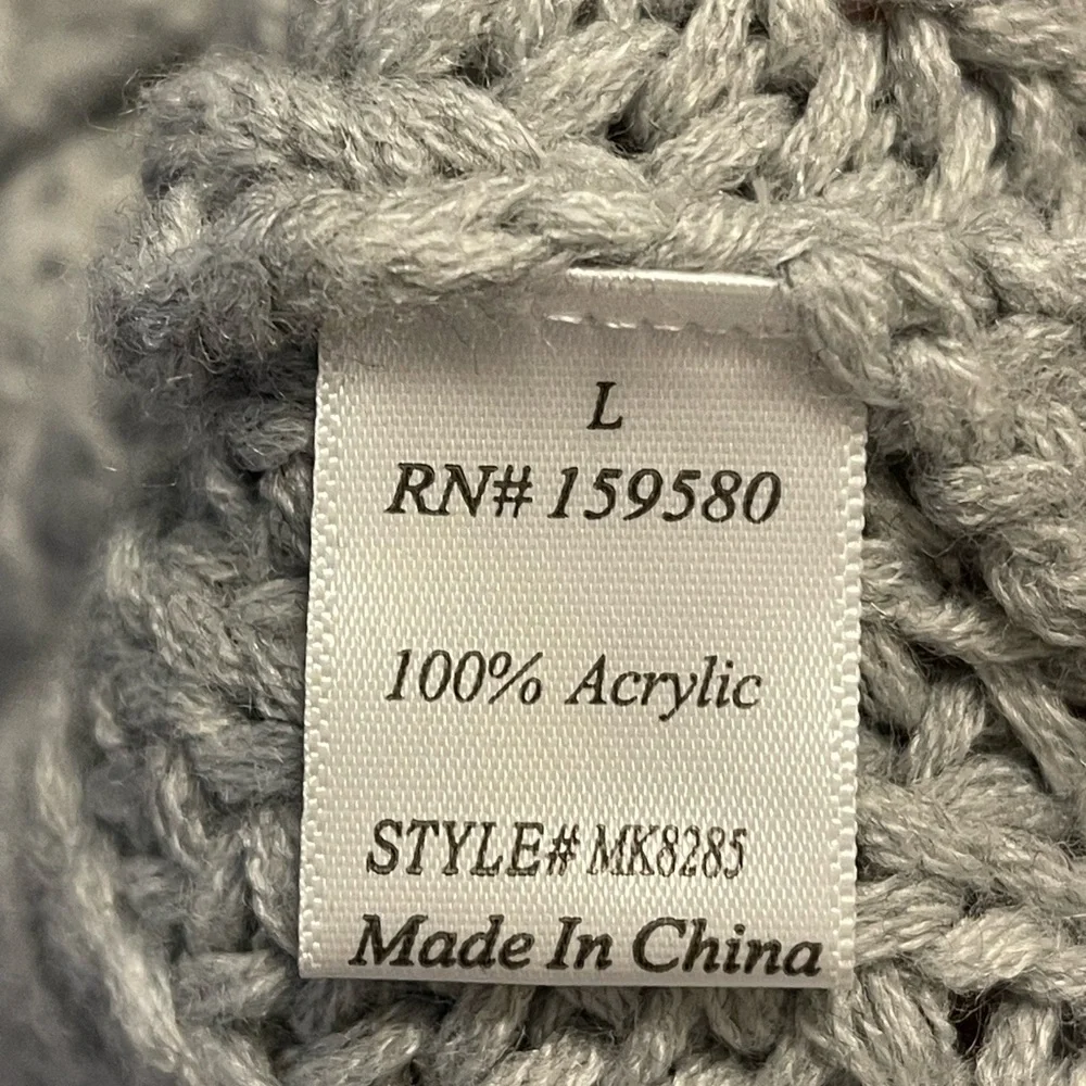 Comfy Gray Sweater - Picture 6 of 6